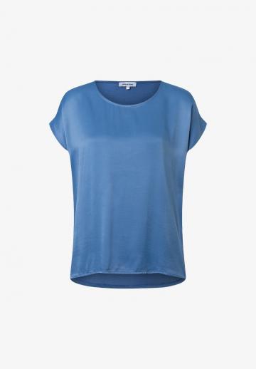 Атласная блузка