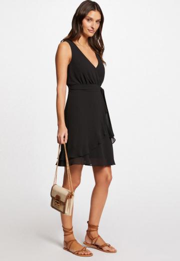 Короткое платье