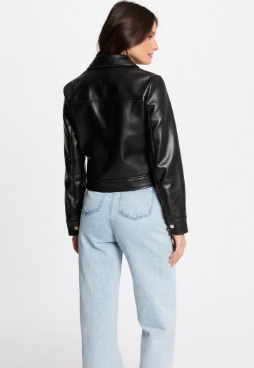 Короткая куртка