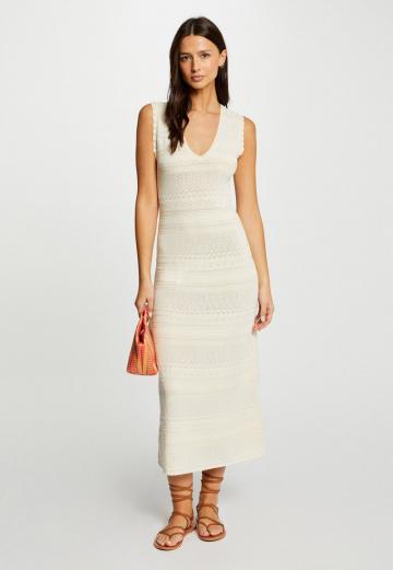 Вязаное платье