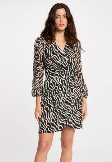 Платье футляр