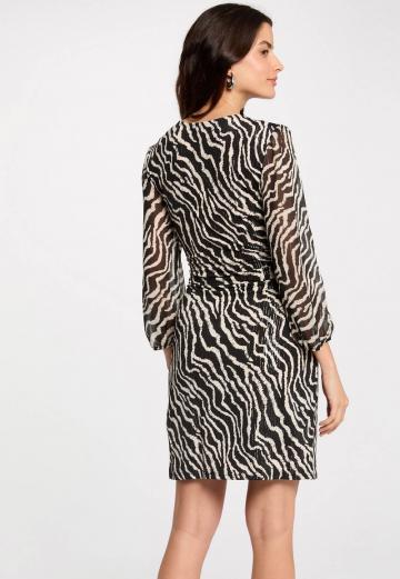 Платье футляр