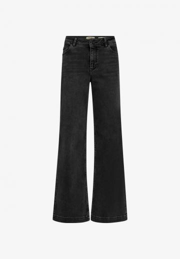 Клешеные джинсы