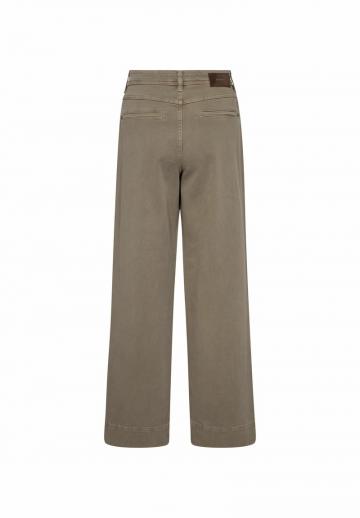 Клешеные джинсы