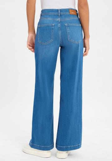 Свободные джинсы