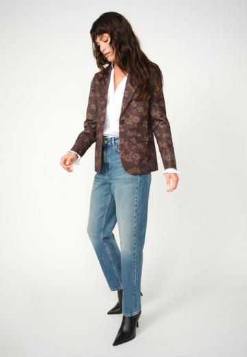 Прямые джинсы