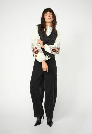 Свободные джинсы