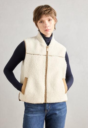 Пуховой жилет