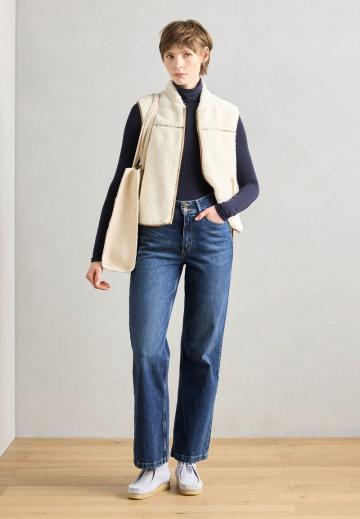 Пуховой жилет