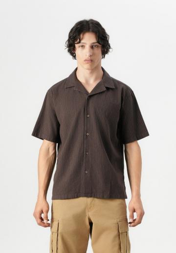 Рубашка с коротким рукавом