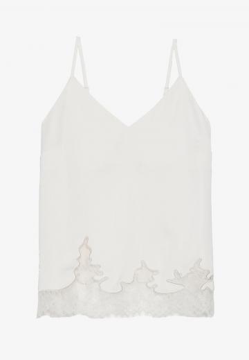 Топ на бретельках