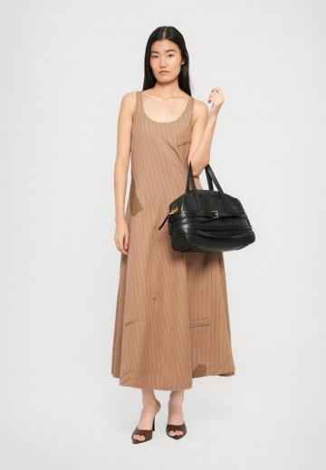 Длинное платье