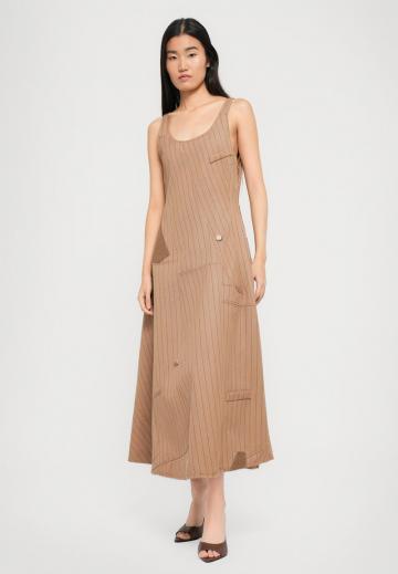 Длинное платье