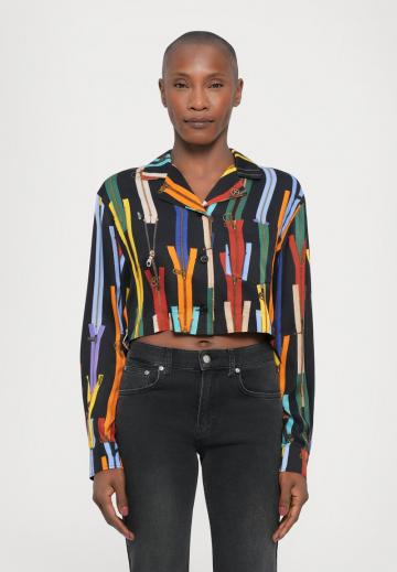 Атласная блузка