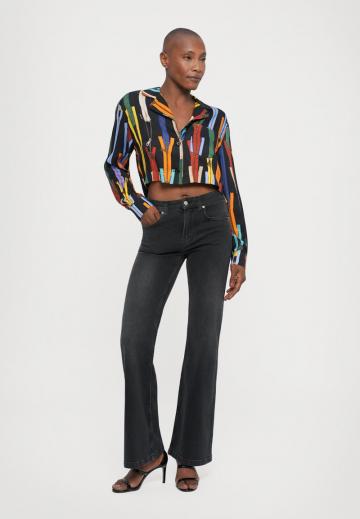 Атласная блузка