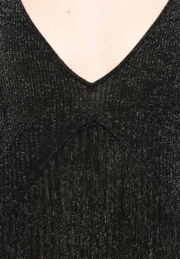 Вязаное платье