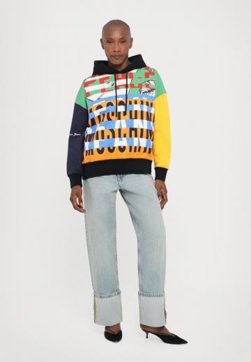 Пуловер с капюшоном