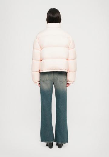 Короткая куртка