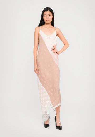 Пляжное платье