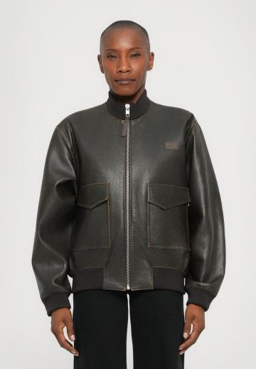 Кожаная куртка