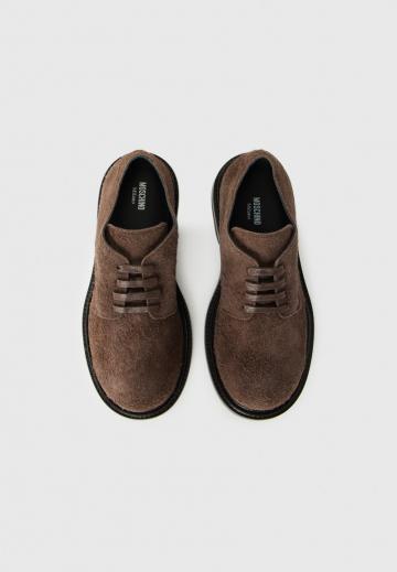 Ботинки на шнуровке