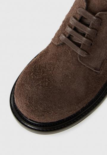 Ботинки на шнуровке