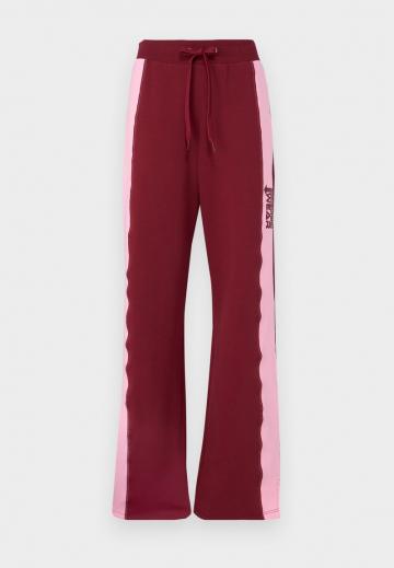 Бюстгальтер без косточек