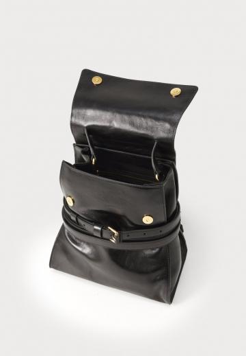 Кожаный рюкзак