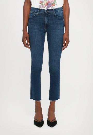 Короткие джинсы