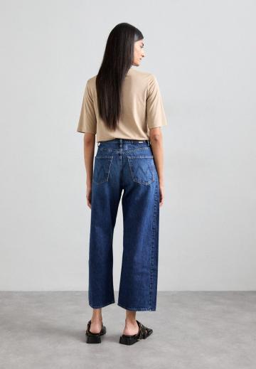 Джинсы бойфренда