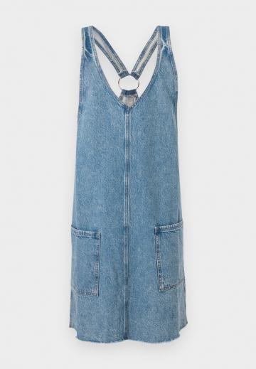 Джинсовое платье