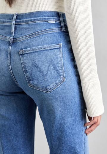 Прямые джинсы