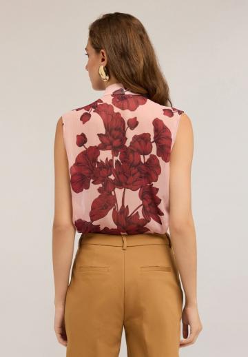 Блузка без рукавов