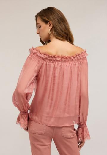 Шифоновая блузка
