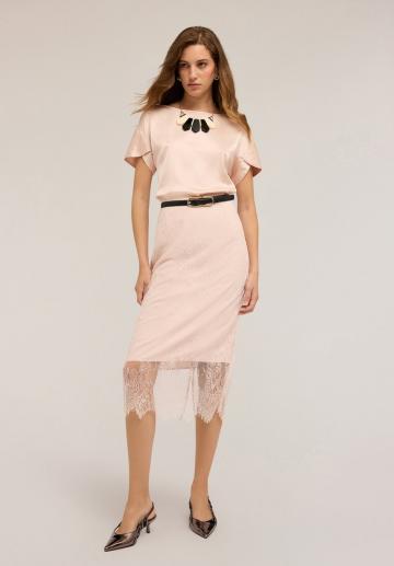 Атласная блузка