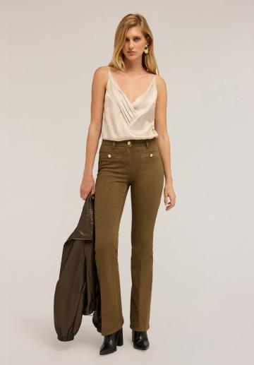 Топ на бретельках