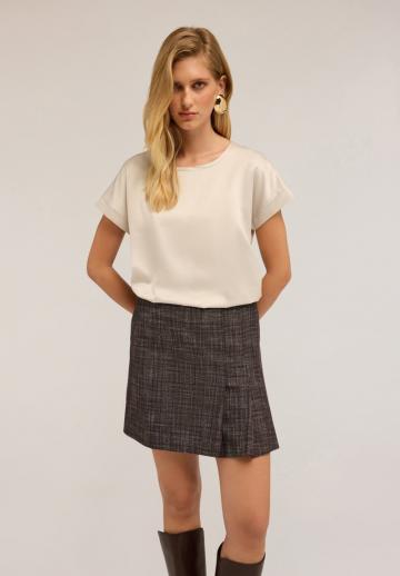 Атласная блузка