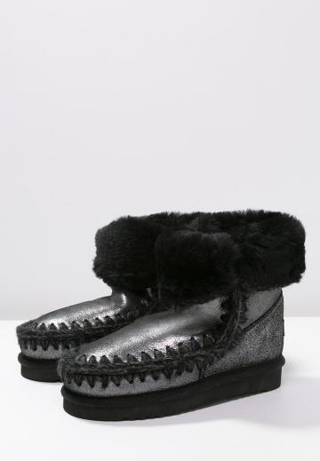 Зимние ботинки