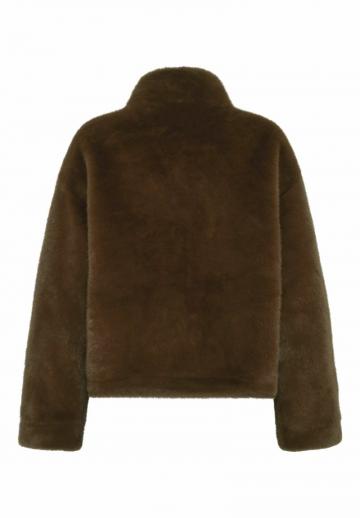 Зимняя куртка