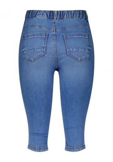 Короткие джинсы