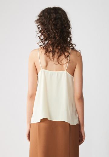 Топ на бретельках