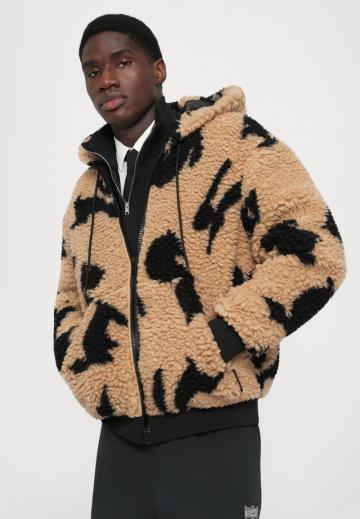 Куртка бомбер