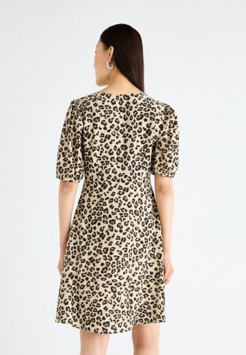 Короткое платье