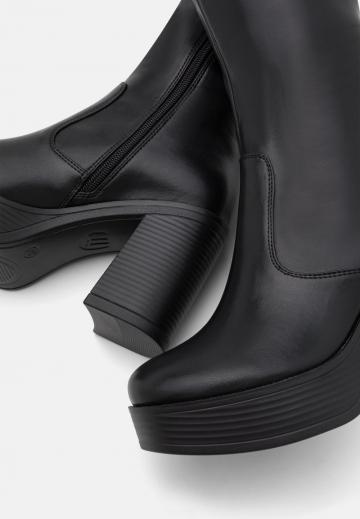 Сапоги на платформе