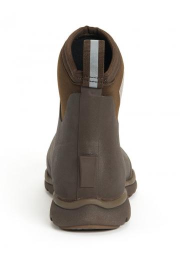 Резиновые сапоги