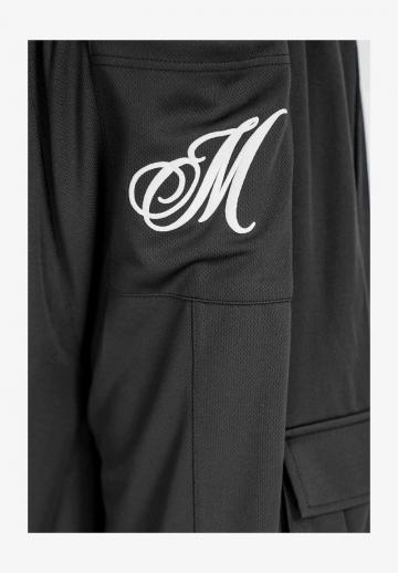 Брюки с накладными карманами