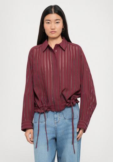 Свободные джинсы