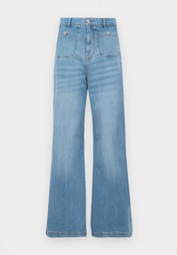 Свободные джинсы