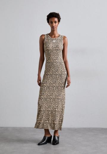 Платье макси