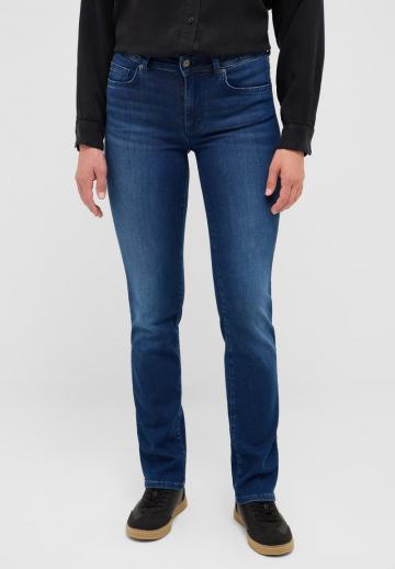 Узкие джинсы